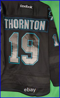 Joe Thornton Mens medium San Jose Sharks jersey black ice men official reebok