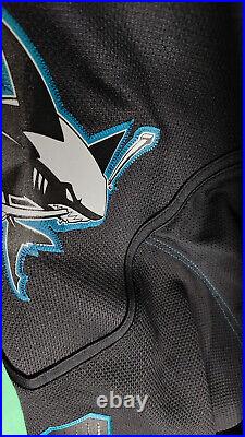 Joe Thornton Mens medium San Jose Sharks jersey black ice men official reebok